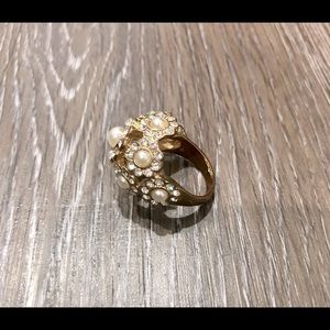 Gold Ring with Pearl Flowers